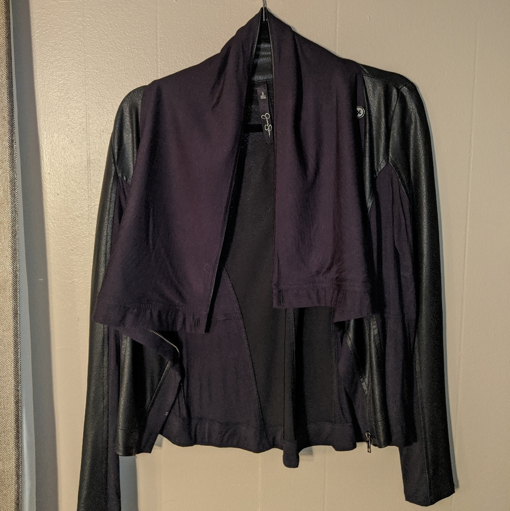 Jessica Simpson Faux Snakeskin Black Sweater